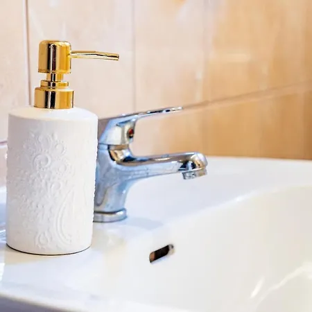 2 With Pool Apartament