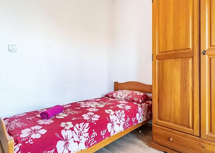 Apartman 2 With Pool *